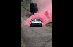 XR6 Turbo Gender Reveal Burnout