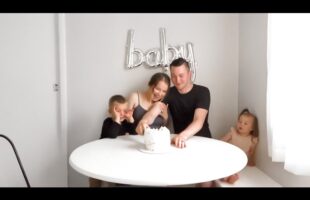 GENDER REVEAL || GENDER CAKE REVEAL