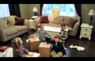 Surprising kids: baby gender reveal