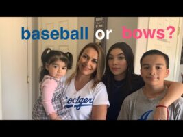 GENDER REVEL VLOG!!! BASEBALL OR BOWS?!